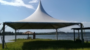 Tenda ChapÃ©u de Bruxa 10x10